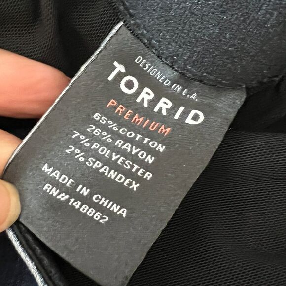 Torrid Womens 16R Bombshell Skinny Jeans Dark Wash Denim Pull On Bottoms Blue - Picture 8 of 8